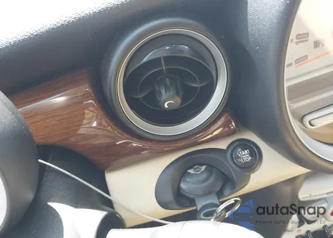 2007 Mini Cooper из США, поврежденный, VIN WMWMF335X7TT55434